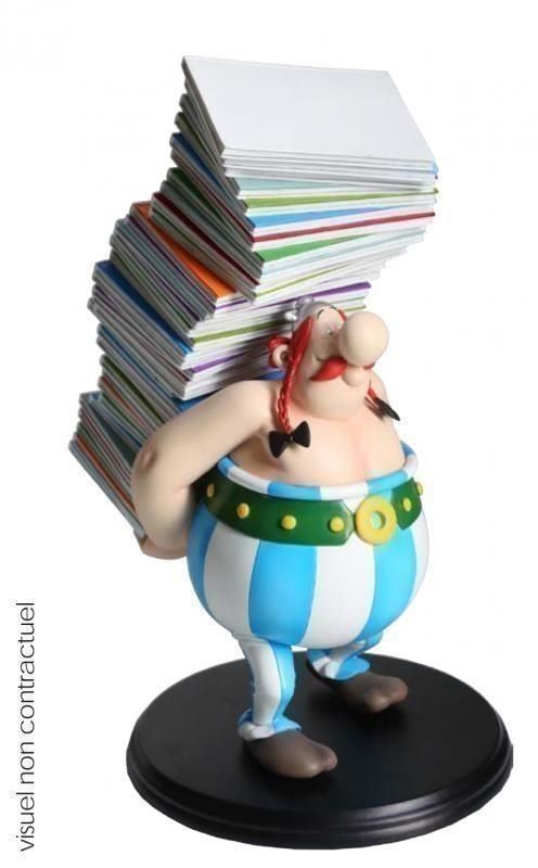 Merchandising Asterix: Plastoy - Collectors Figure Obelix Con Pila Di Fumetti NUOVO SIGILLATO EDIZIONE DEL SUBITO DISPONIBILE