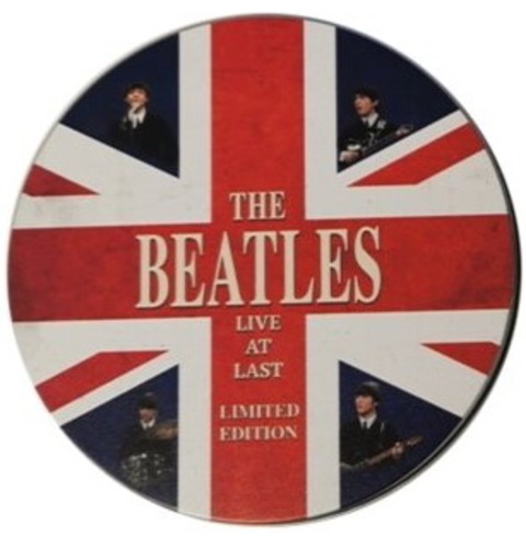 Audiocassetta Beatles (The) - Live At Last - Cassette Tin NUOVO SIGILLATO, EDIZIONE DEL 23/08/2021 SUBITO DISPONIBILE