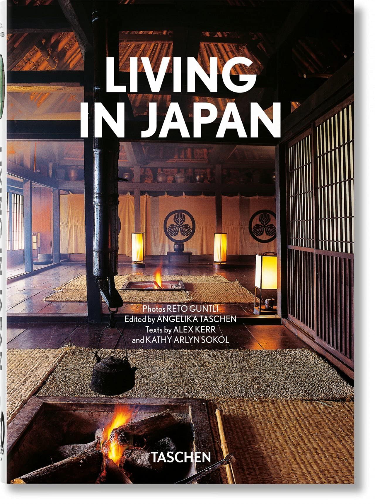 Libri Alex Kerr / Sokol Kathy Arlyn - Living In Japan. 40Th (English, French & German Edition) NUOVO SIGILLATO, EDIZIONE DEL 10/08/2021 SUBITO DISPONIBILE