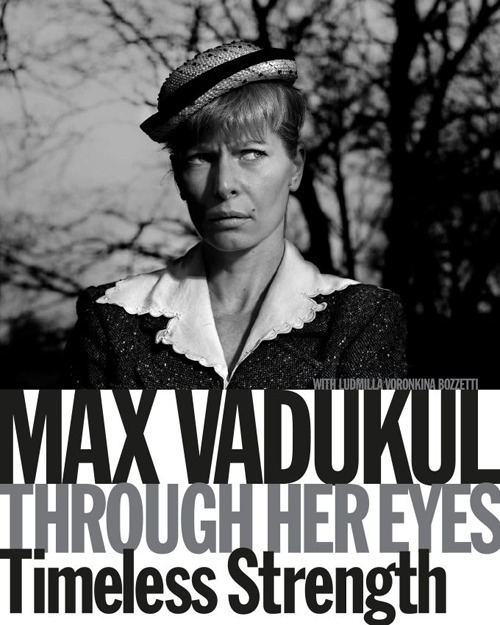 Libri Max Vadukul. Through Her Eyes Timeless Strenght. Ediz. Italiana E Inglese NUOVO SIGILLATO, EDIZIONE DEL 19/10/2023 SUBITO DISPONIBILE